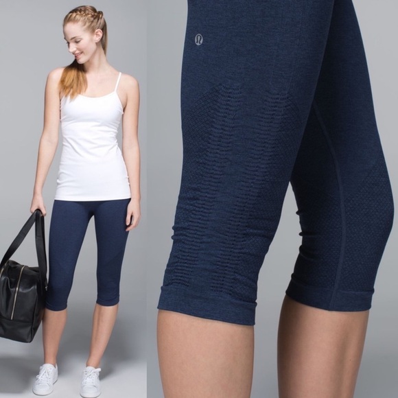 Lululemon In The Flow Crop Legging in Navy - Picture 2 of 6